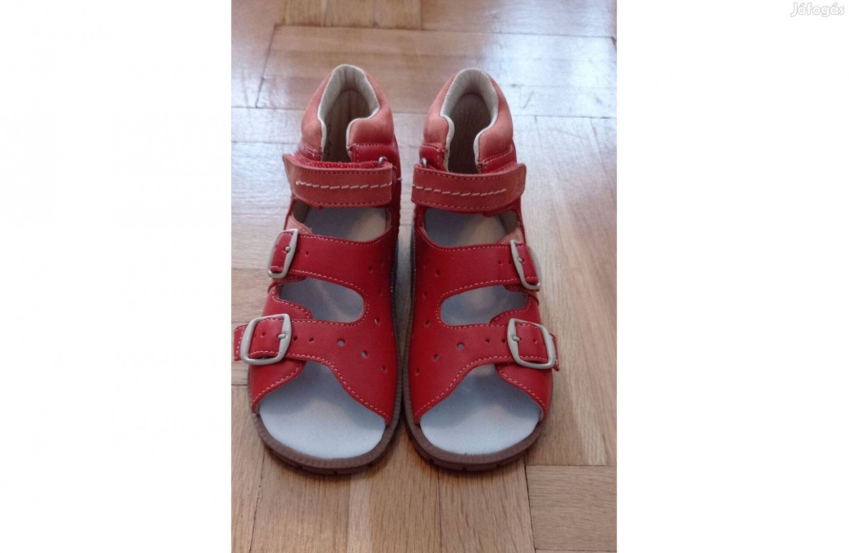 Új Supy szandál, 27-es