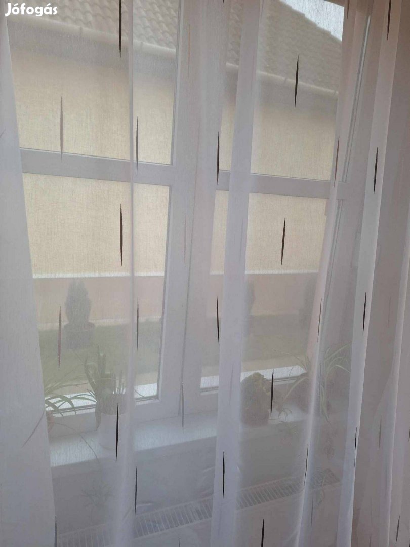 Új Szürke-ezüst csíkos függöny 8m x 295 cm