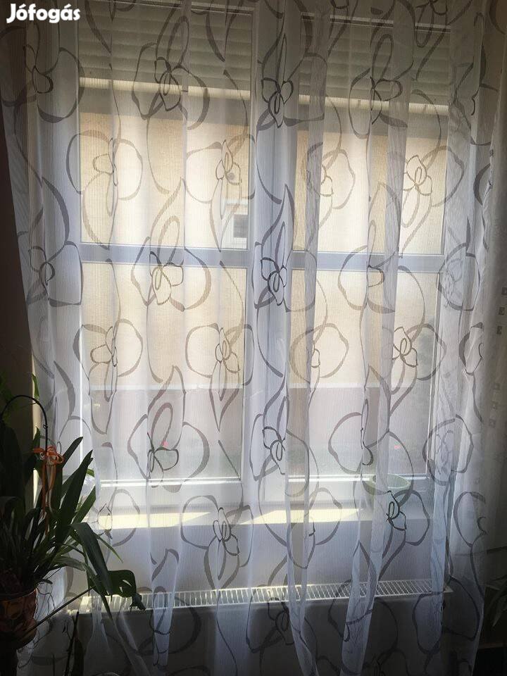 Új Szürke mintás függöny (12m x 3m)