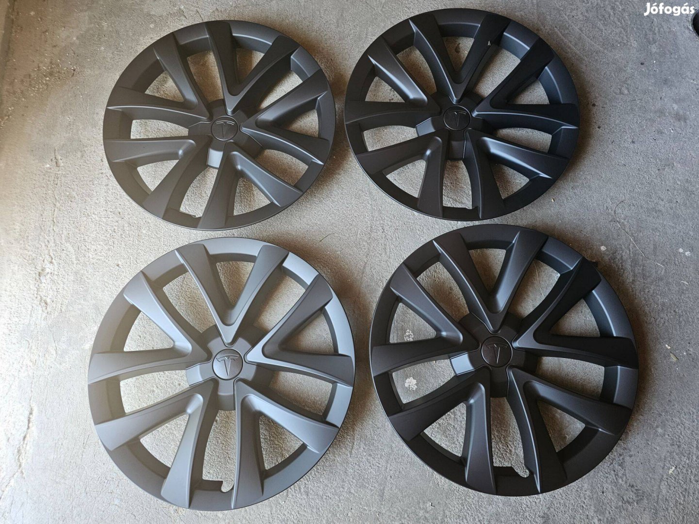 Új Tesla Model 3 18"-os dísztárcsa szett! (4db)