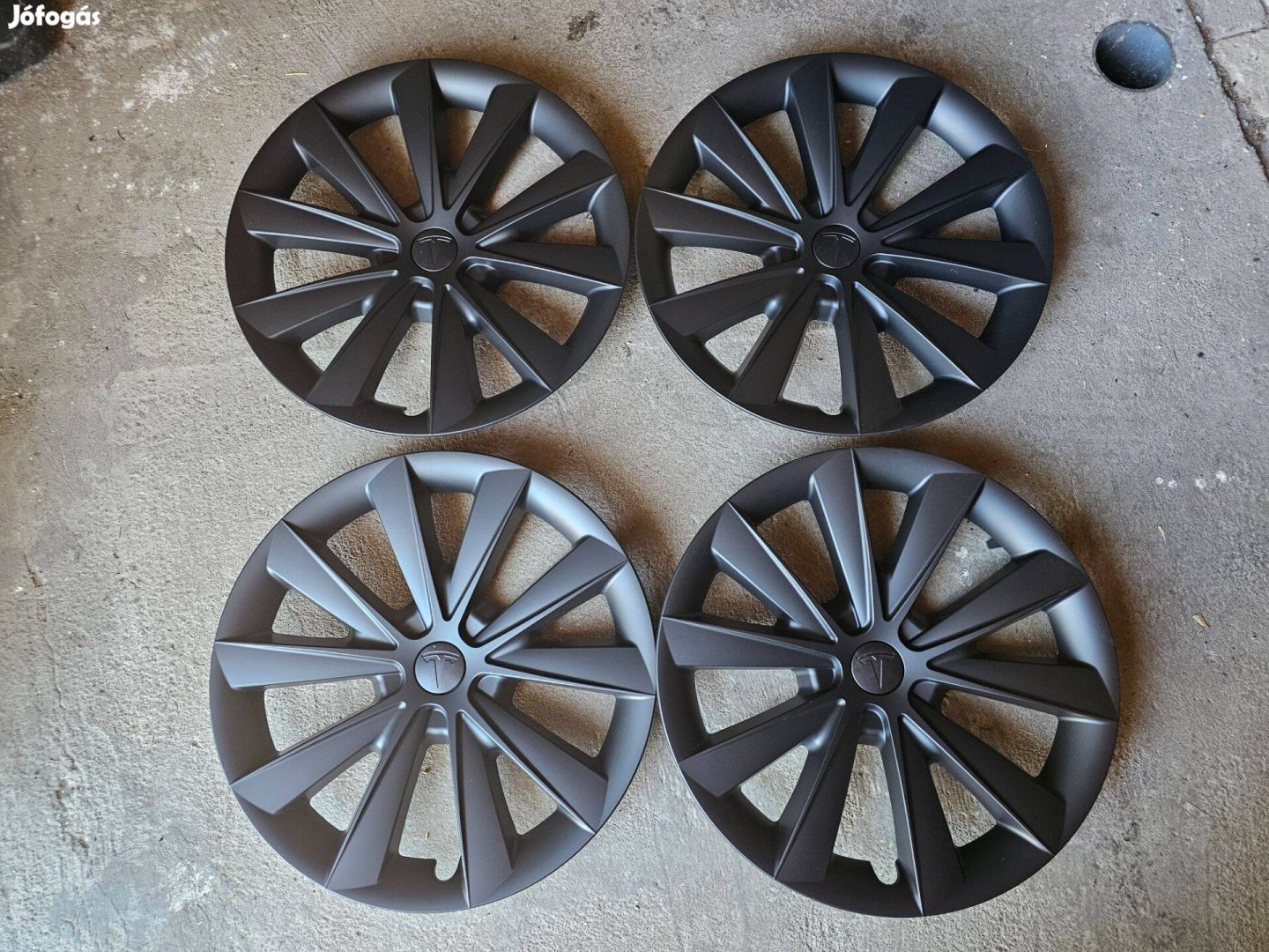 Új Tesla Model 3 18"-os dísztárcsa szett! (4db)
