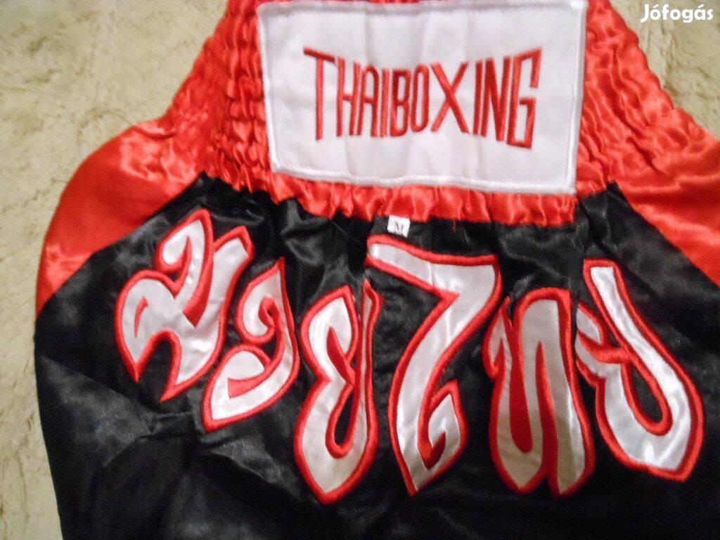 Új Thaiboxing sport rövidnadrág M es