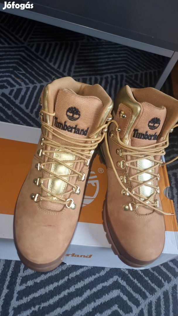 Új Timberland bakancs  39