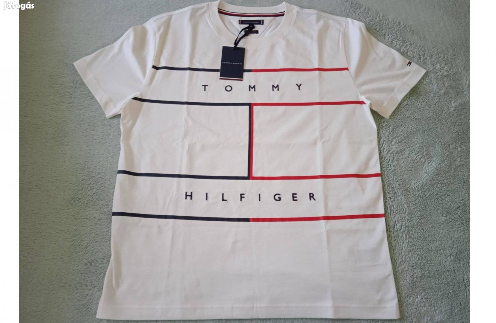 Új Tommy Hilfiger férfi póló (XL)