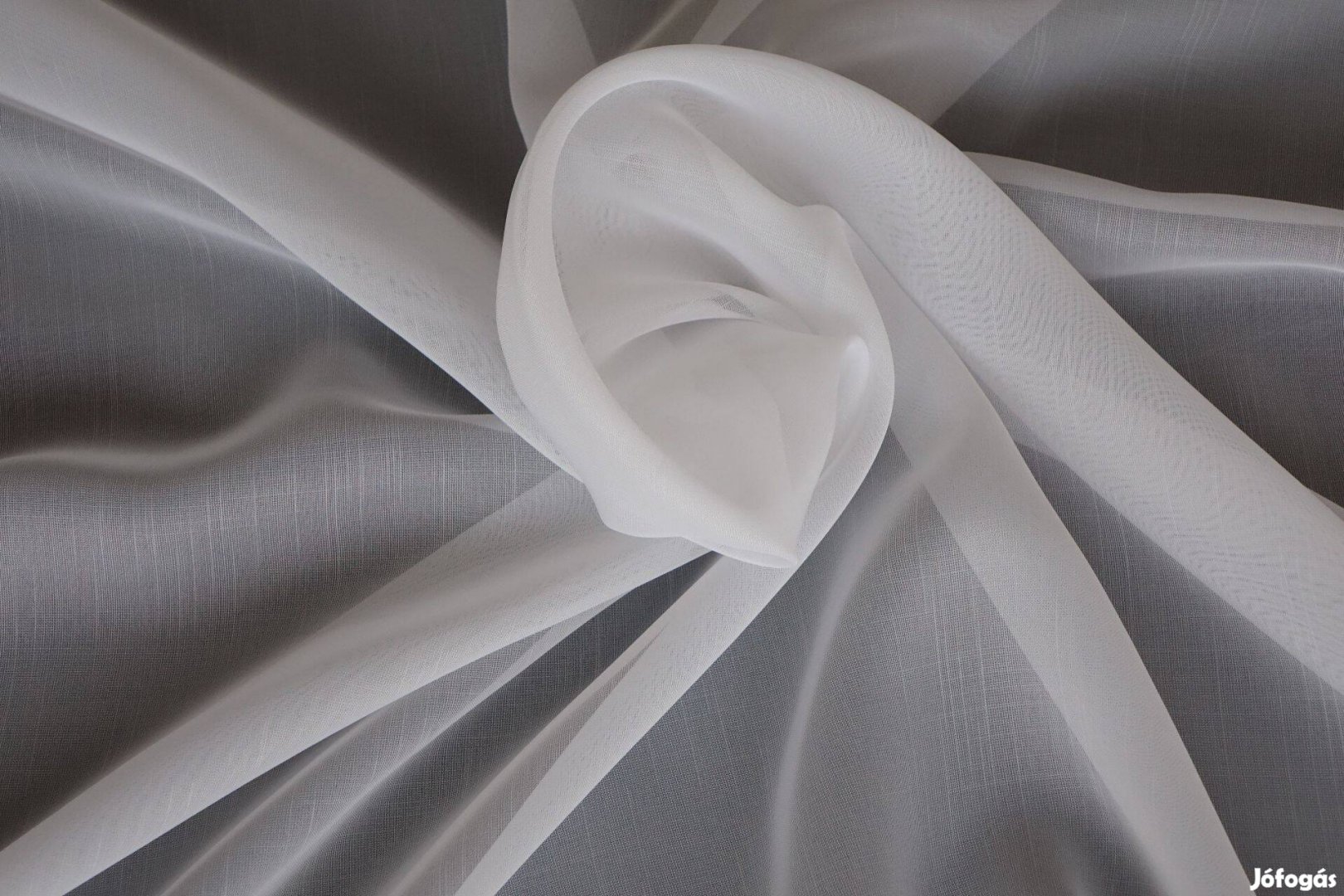 Új Törtfehér minta nélküli függöny 8 x 290