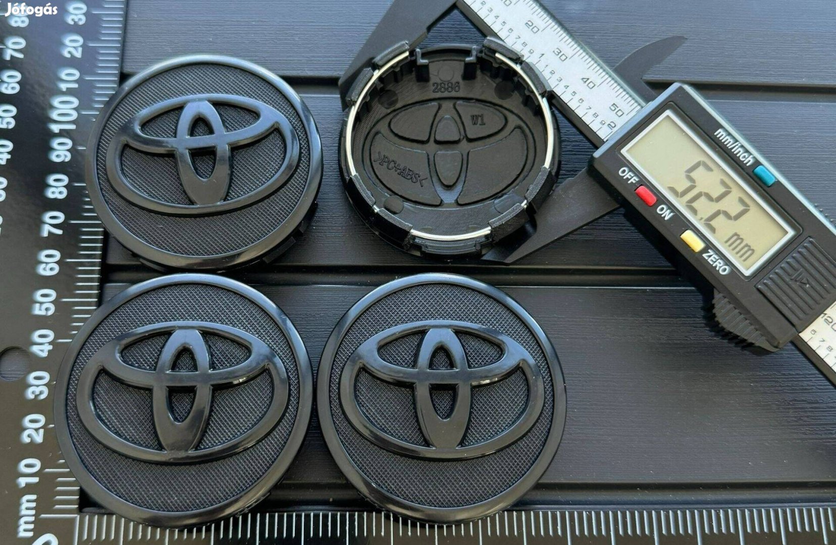 Új Toyota 57mm alufelni felni kupak közép felniközép felnikupak sapka