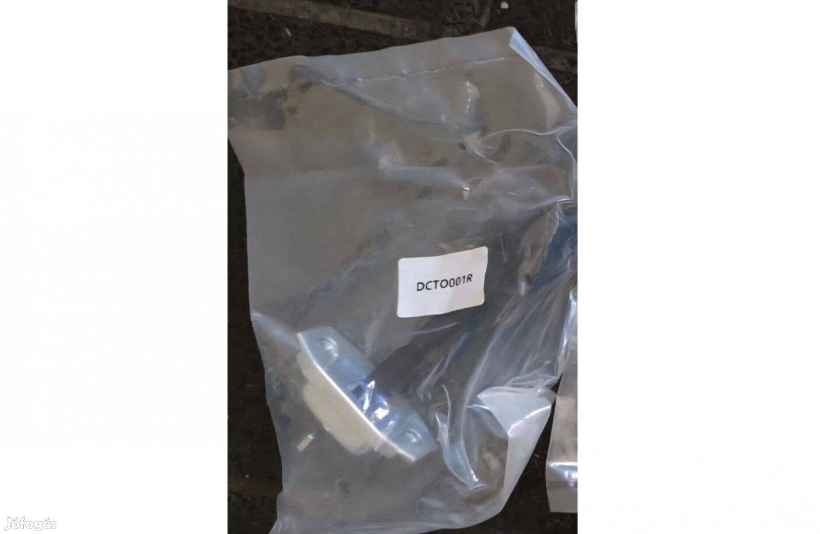 Új Toyota Prius ajtózsanérajtóhatárolóajtófék-hátsóbármelyik