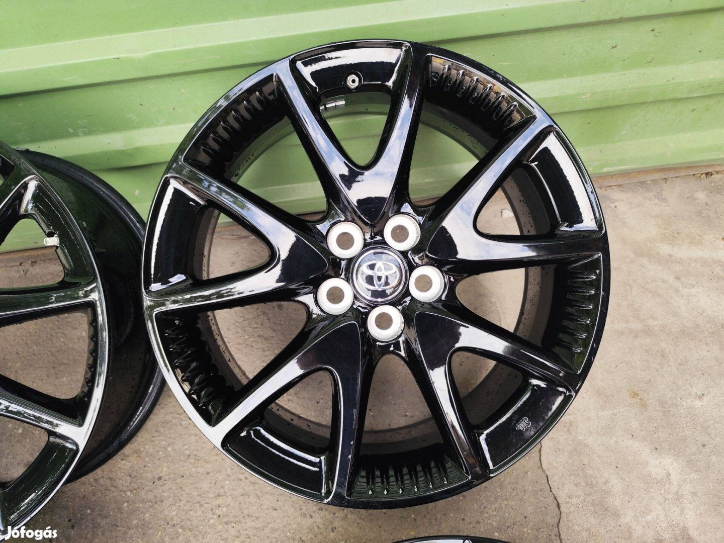 Új Toyota Yaris 2020-tól black edition gyári alufelni 5x100 17"