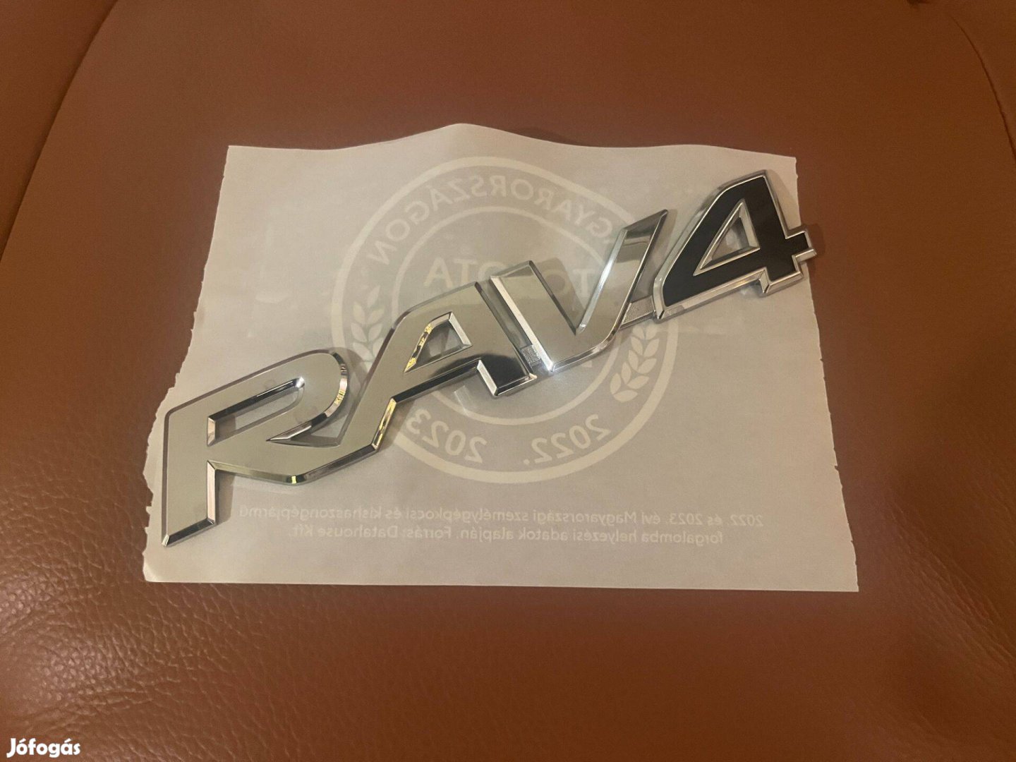 Új Toyota rav4 öntapadós felragasztható karosszéria felirat