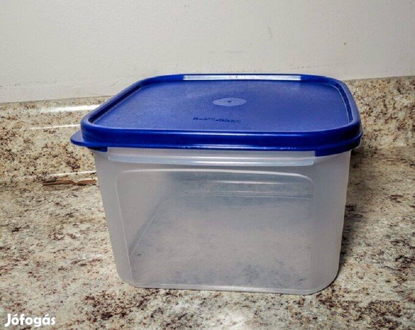 Új Tupperware Mindent Bele Szögletes Mindenes tároló 2,6 L