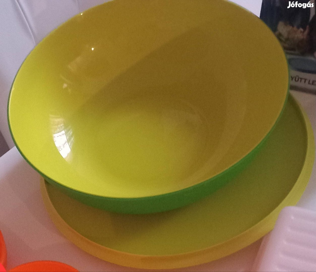 Új Tupperware banánzöld allegra tál 3,5 literes