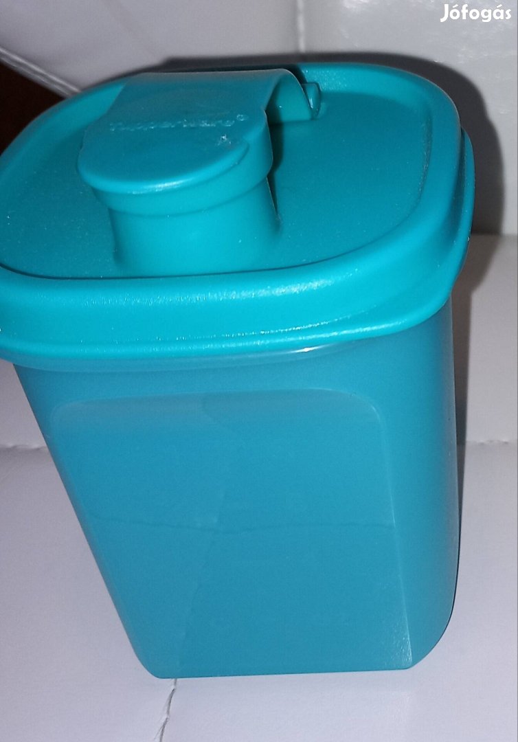Új Tupperware csodakancsó vakitókék szin  