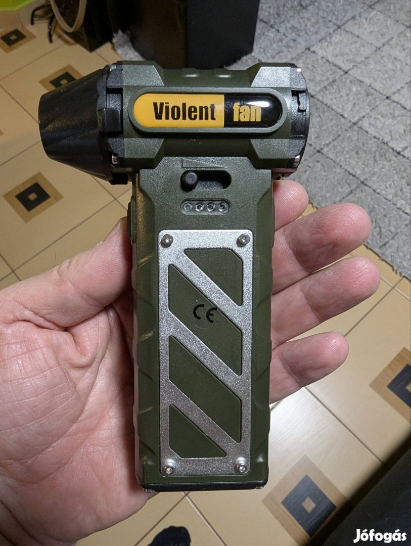 Új,Turbo brutális porpisztoly porszívó egyben.110000Rpm ,8000 mAh