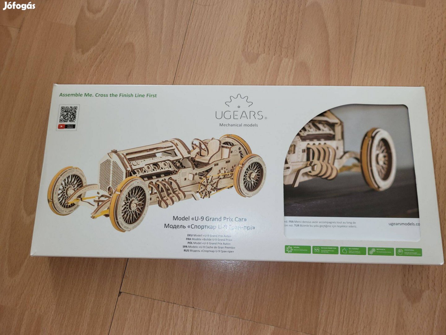 Új Ugears versenyautó modell