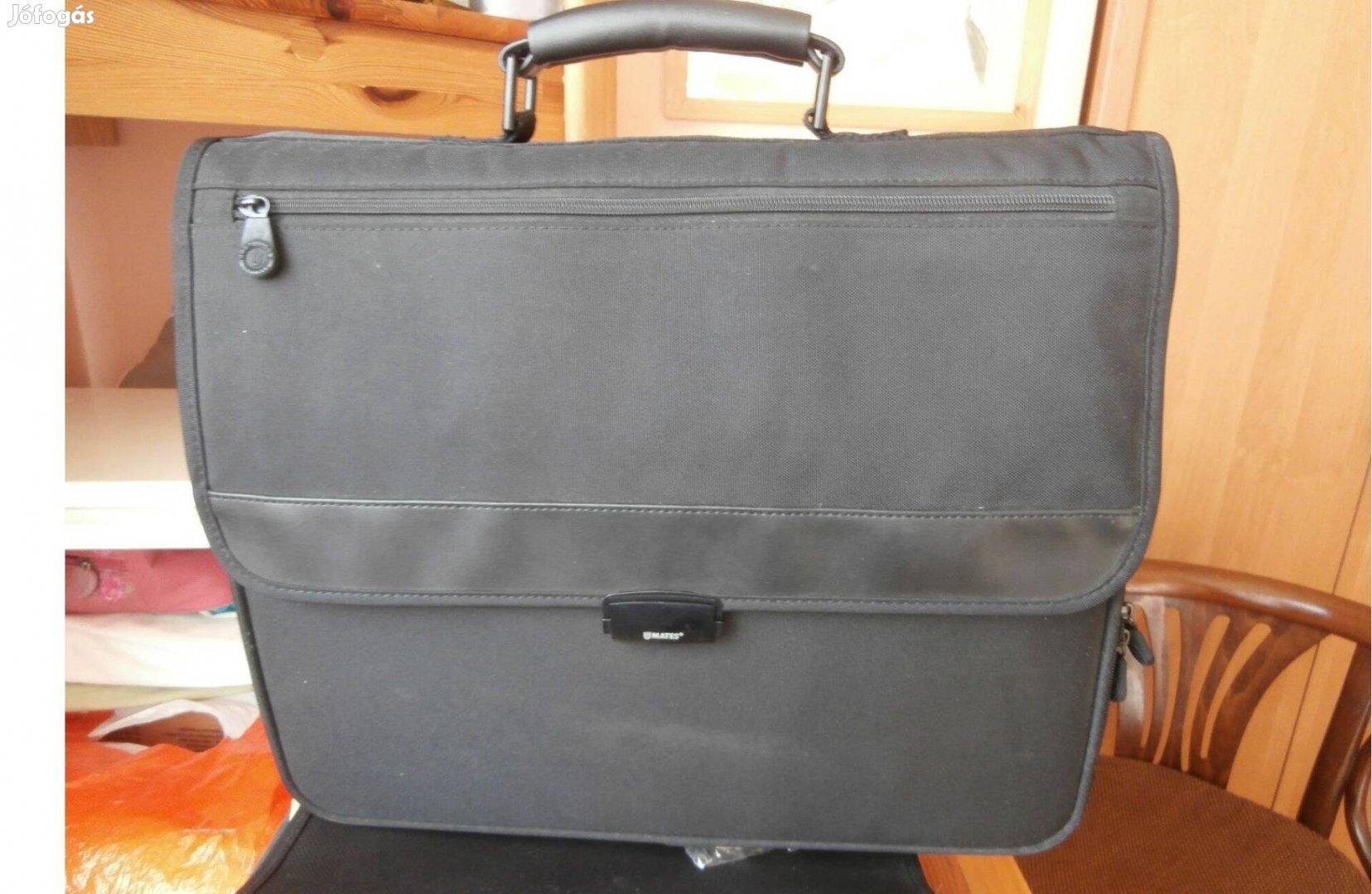 Új Umates laptop-, aktatáska