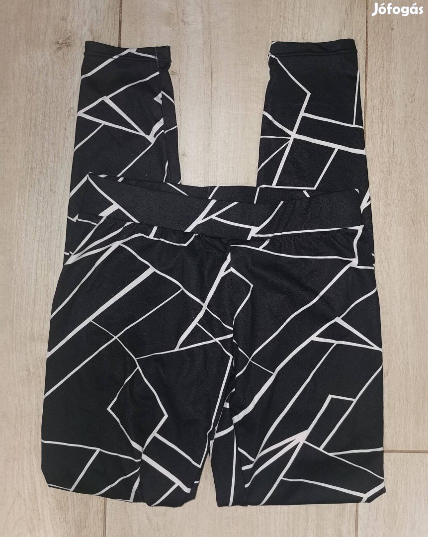 Új Urban Classics M leggings