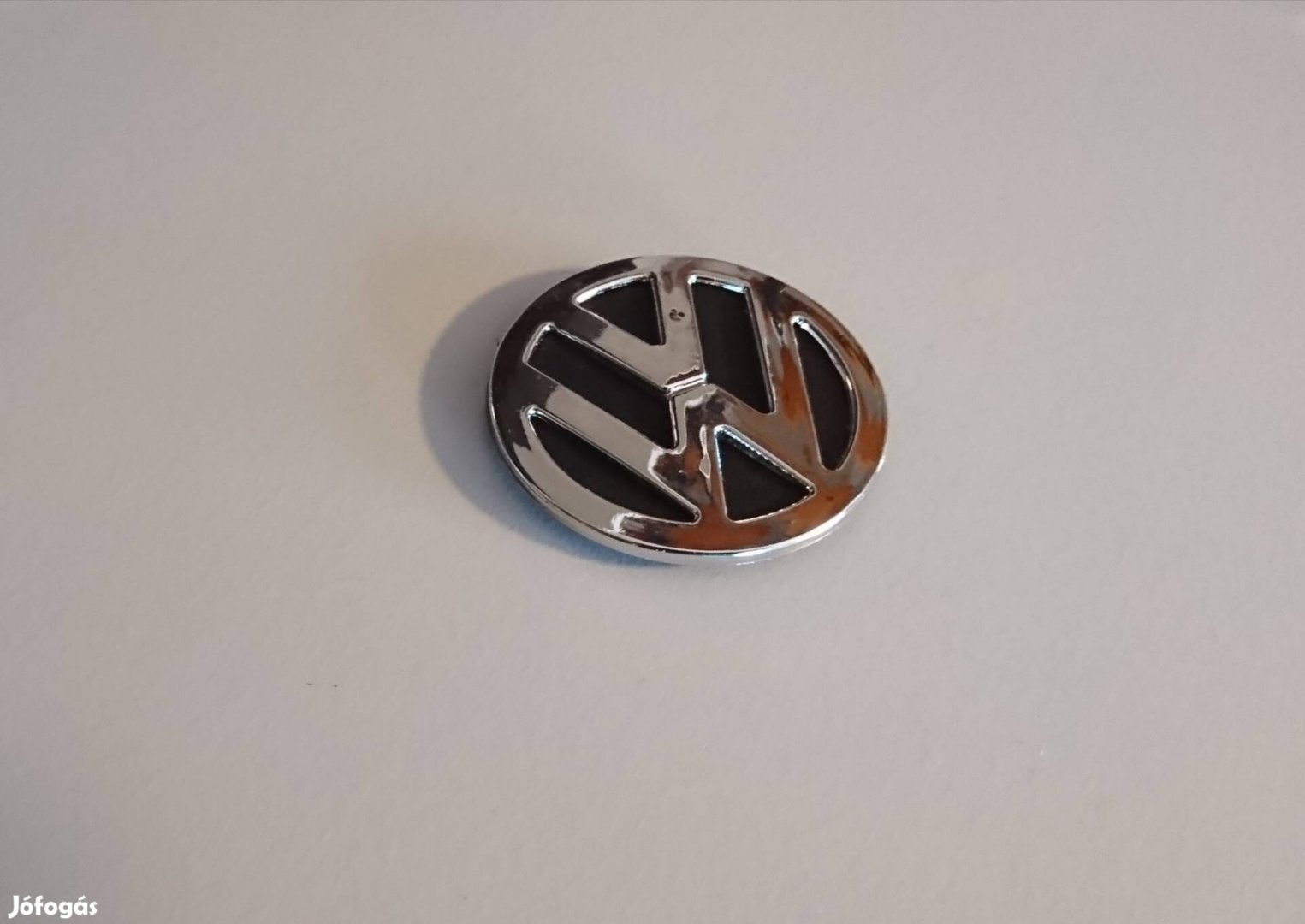 Új VW 58 mm-es embléma eladó! 