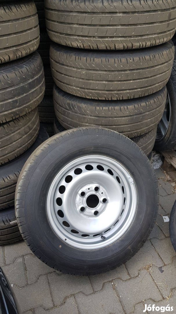 Új VW Crafter 16 komplett kerék lemez felni ET60 új gumi 235/65 R16 C