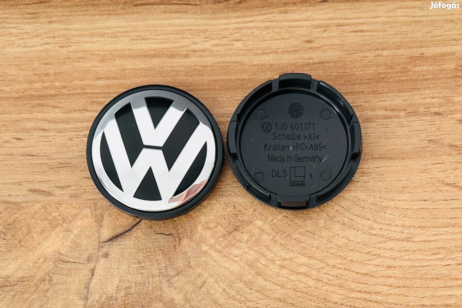 Új VW Volkswagen 56mm Felni Alufelni Kupak Közép Felnikupak 1J0601171