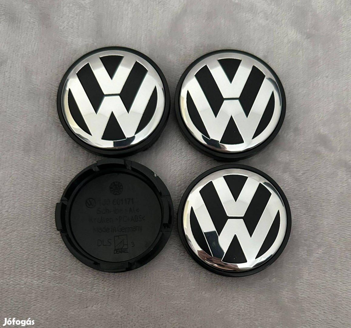 Új VW Volkswagen 56mm Felni Alufelni Kupak Közép Felnikupak 1J0601171