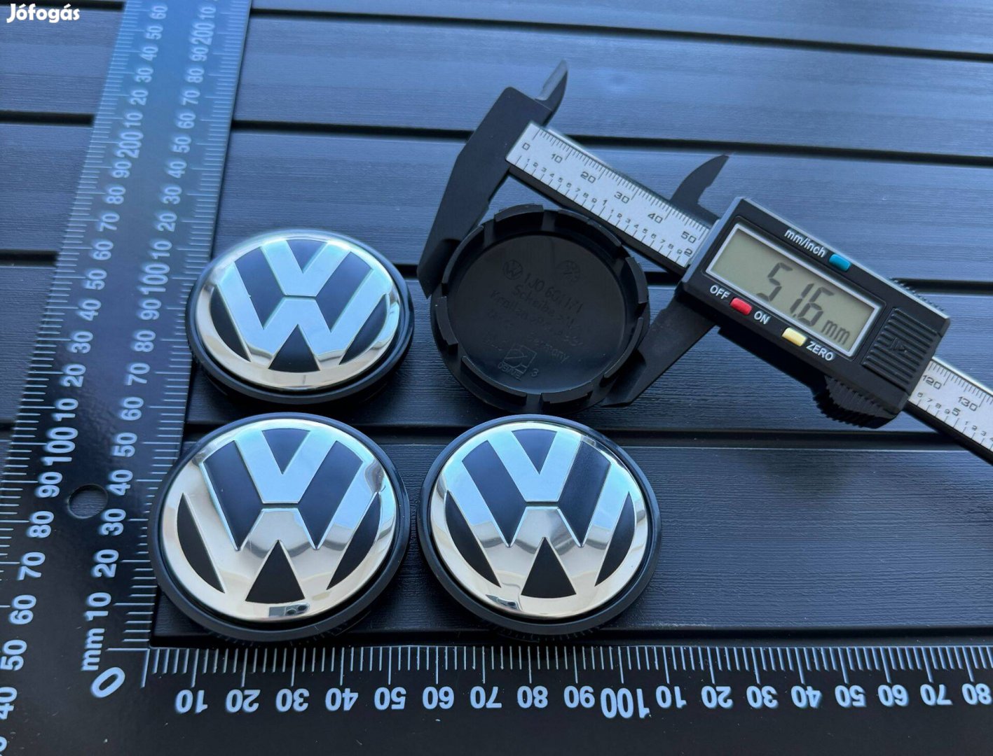 Új VW Volkswagen 56mm Felni Alufelni Kupak Közép Felnikupak 1J0601171