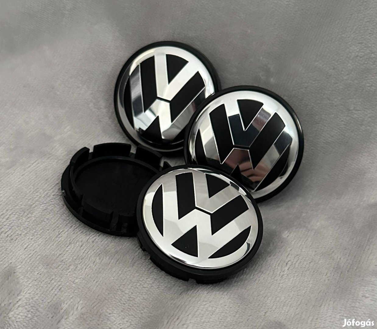 Új VW Volkswagen Felni Alufelni Kupak Közép Felnikupak Embléma JEL