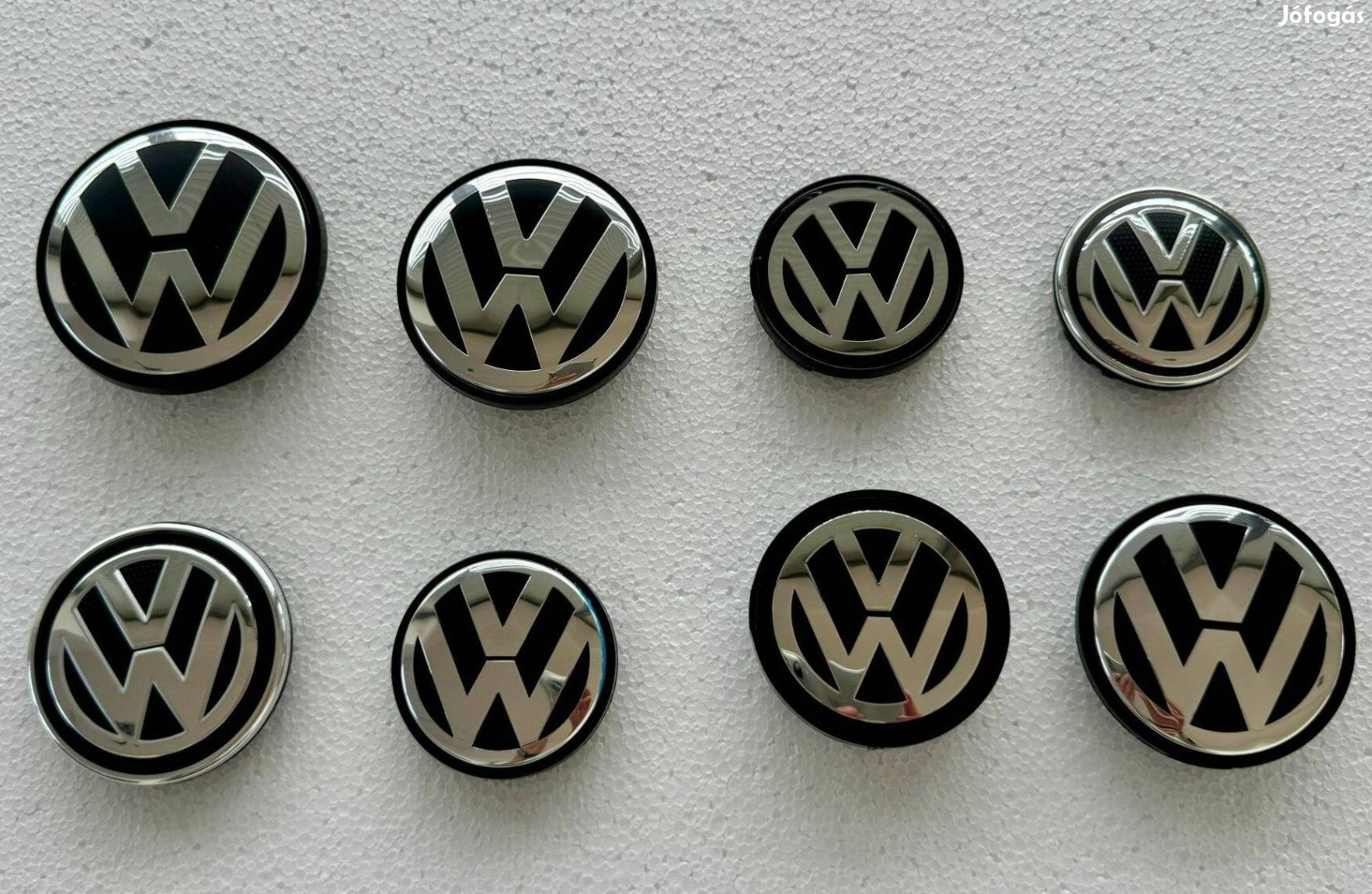 Új VW Volkswagen Felni Alufelni Kupak Közép Felnikupak Embléma Porvédő