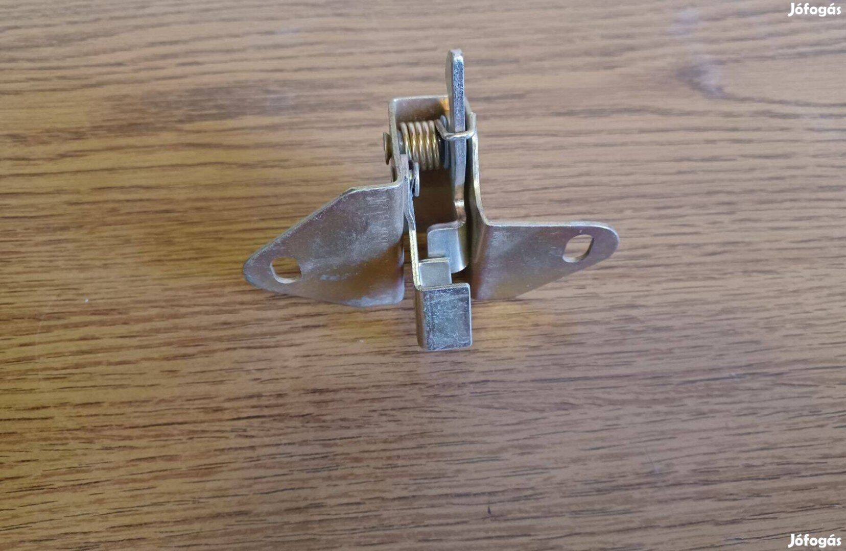 Új Wartburg 353 1,3 csomagtér zár gyári