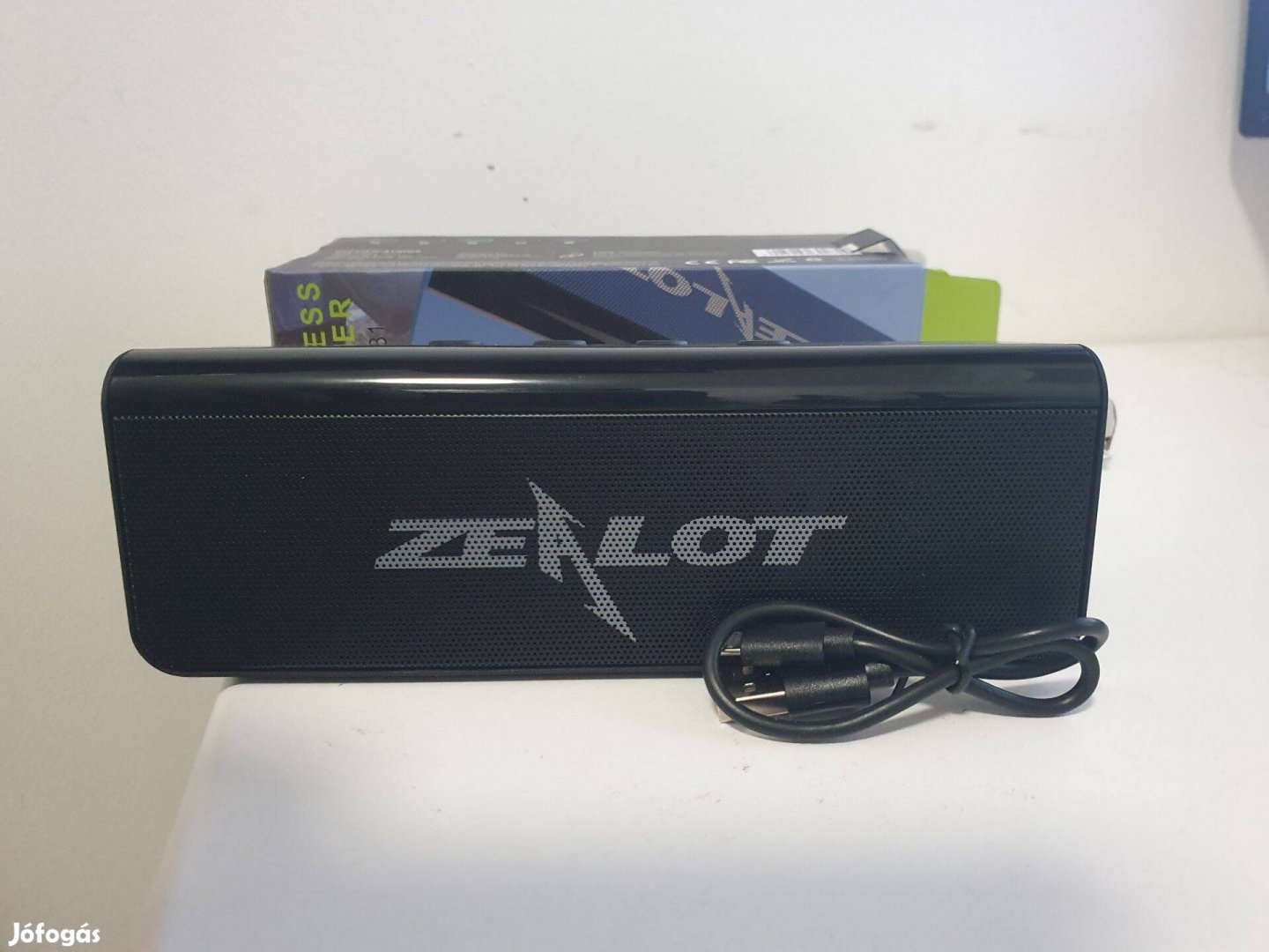 Új Zealot Bluetooth hangszóró