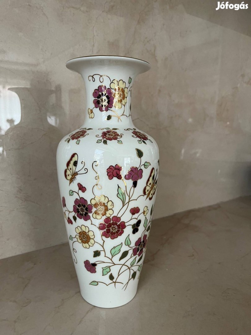 Új Zsolnay váza, eredeti csomagolásban eladó