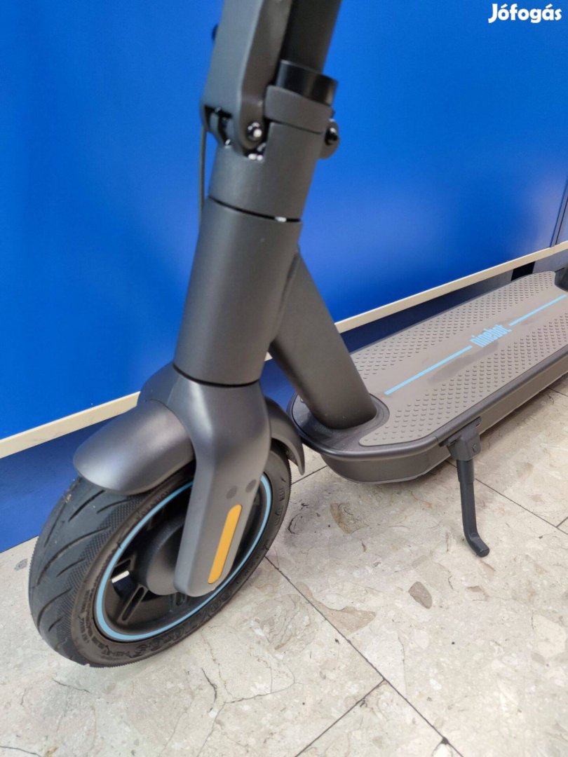 Új! 0 km-t futott 30 km/h Ninebot Max G30D II 350W elektromos roller
