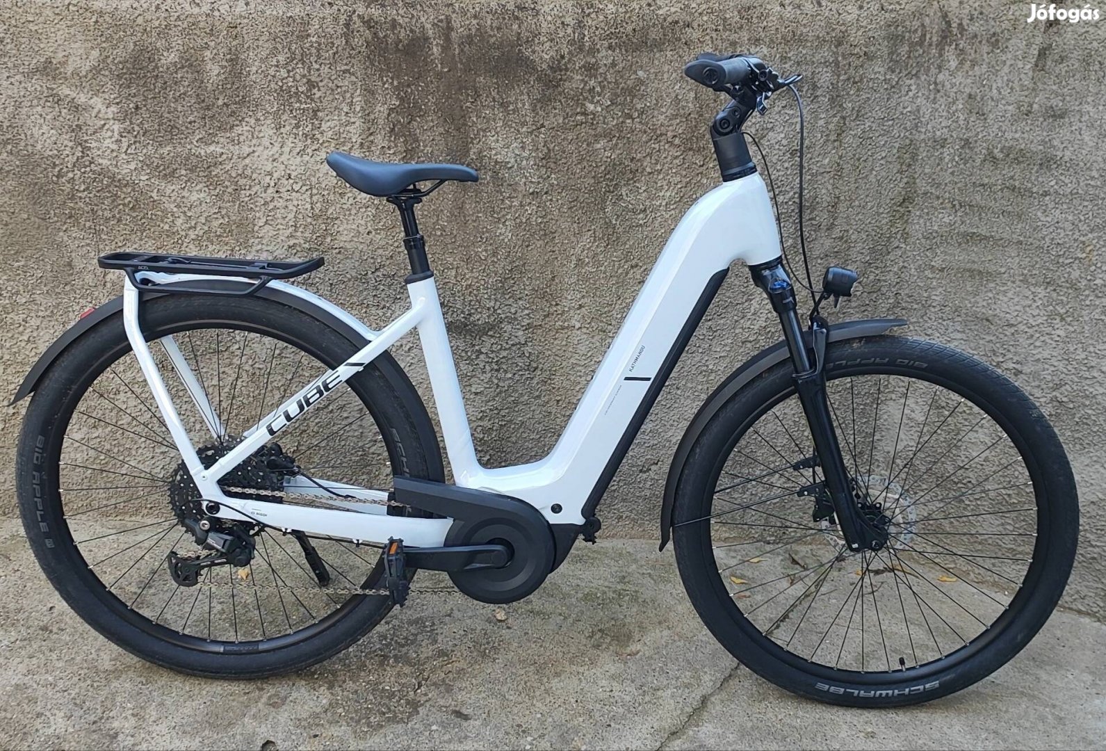 Új, 2025' model, Cube Kathmandu ON1 Bosch motoros ebike e-bike 