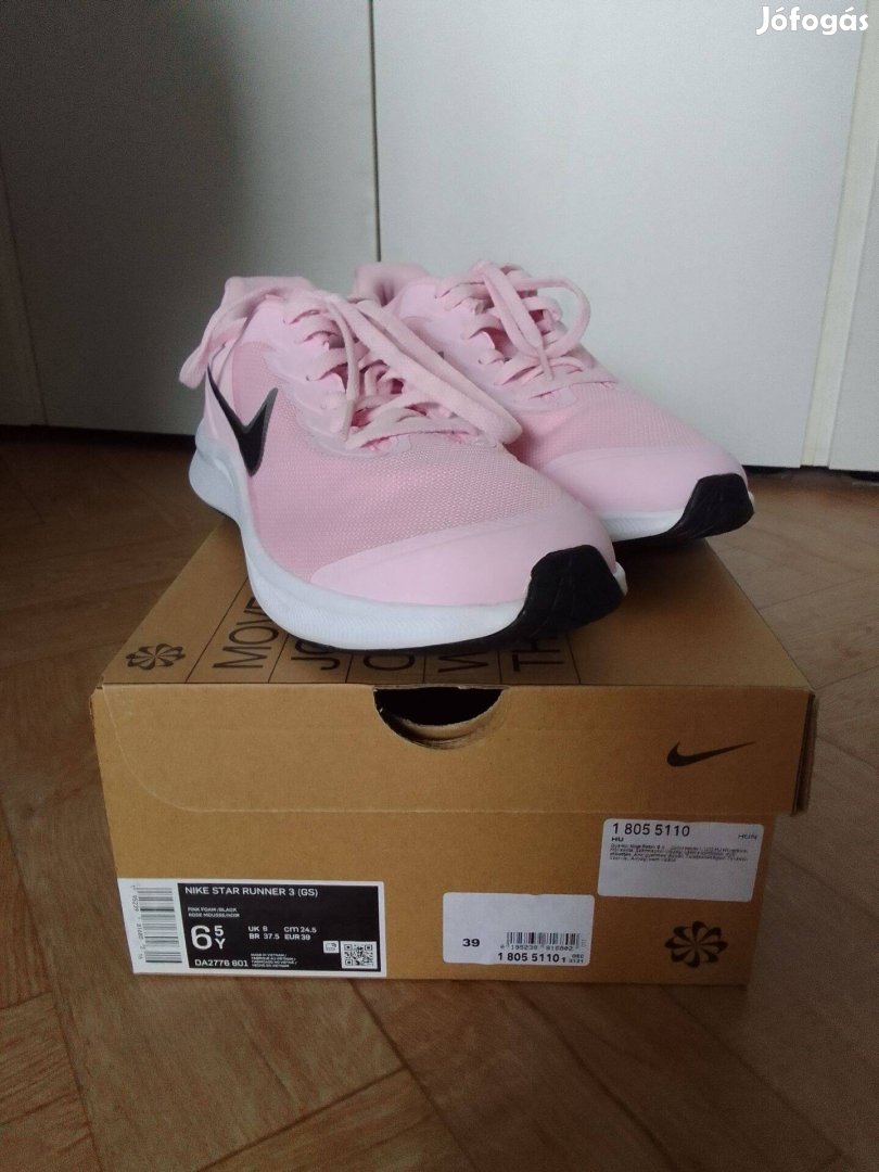 Új, 39-es női Nike edzőcipő, rózsaszín