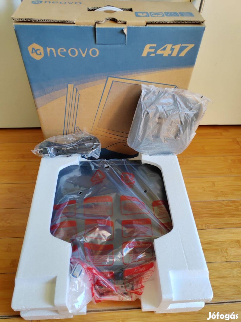 Új, AG Neovo F-417, LCD 17" 1280x1024 75Hz monitor