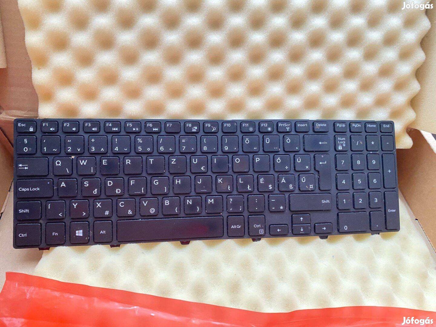 Új! Dell Inspiron 3541 3542 5748 magyar billentyűzet Hibás Y5J14 0Y5J1