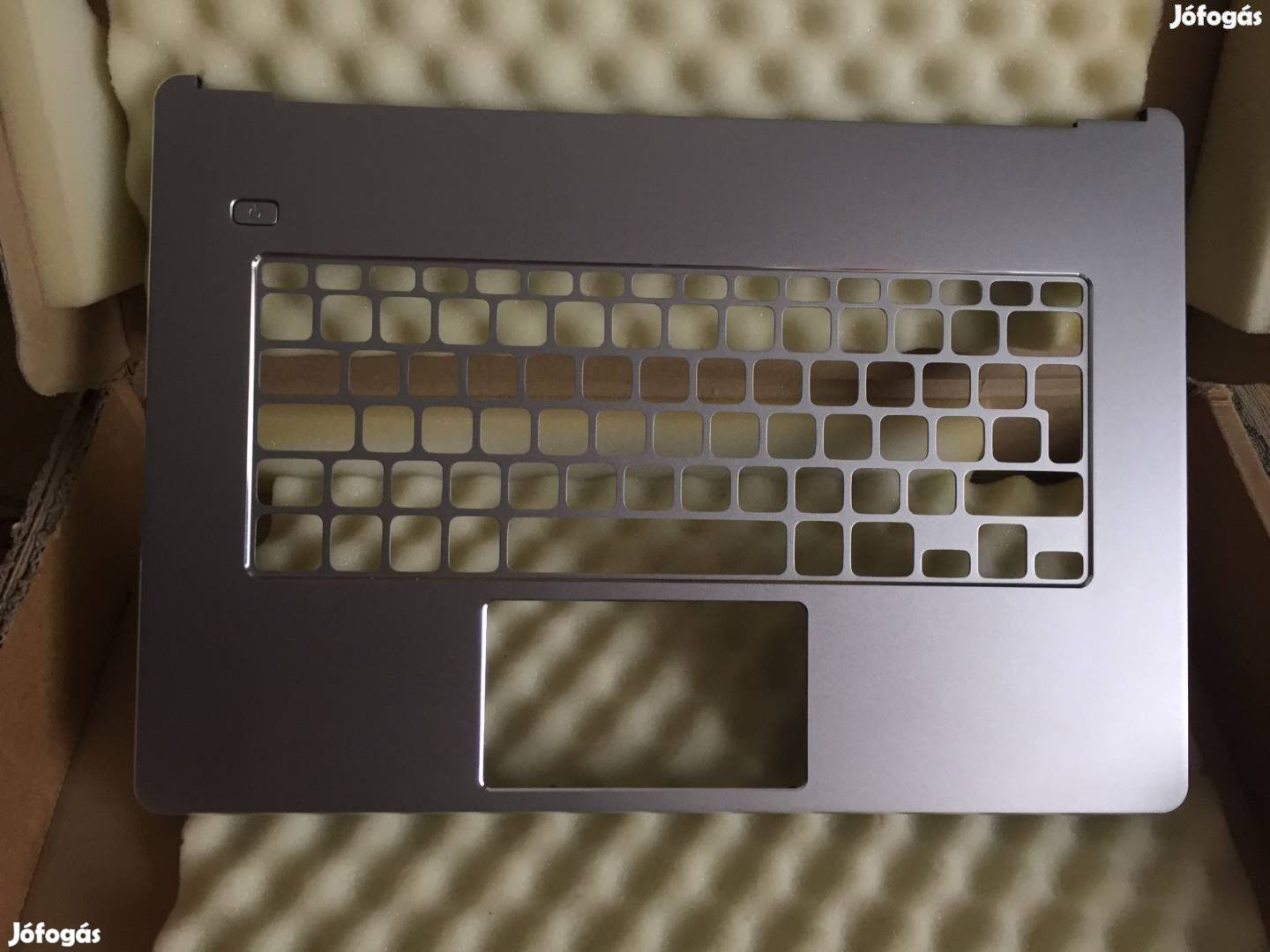 Új! Dell Inspiron 7437 Palmrest EU Billentyűzetes Y9Tkj 0Y9Tkj