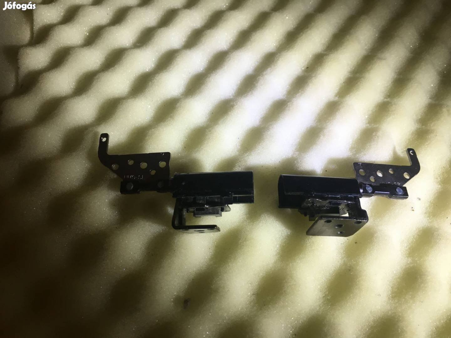 Új! Dell Inspiron N7010 Bontott Zsanér Zsanérok Zsanérpár