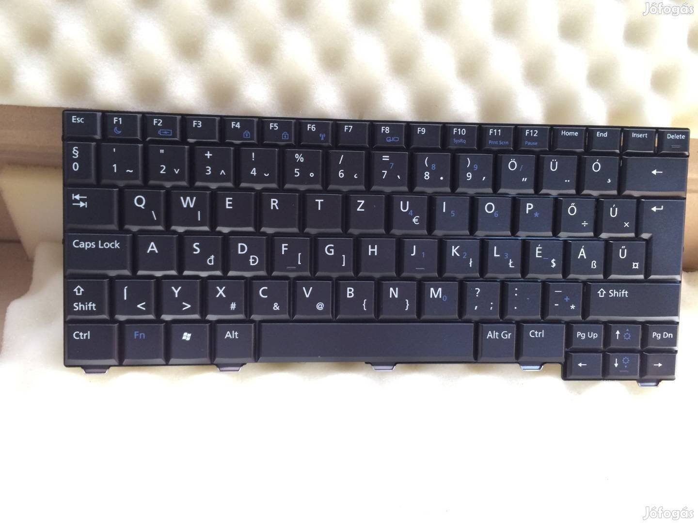 Új! Dell Latitude 2100 2110 2120 Magyar Billentyűzet T343R 0T343R