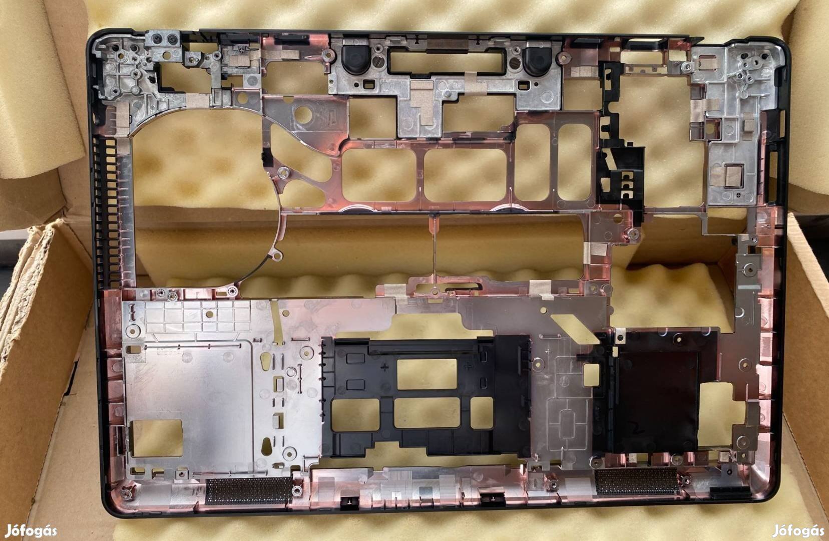 Új! Dell Latitude E5450 bottom base alsó ház sima