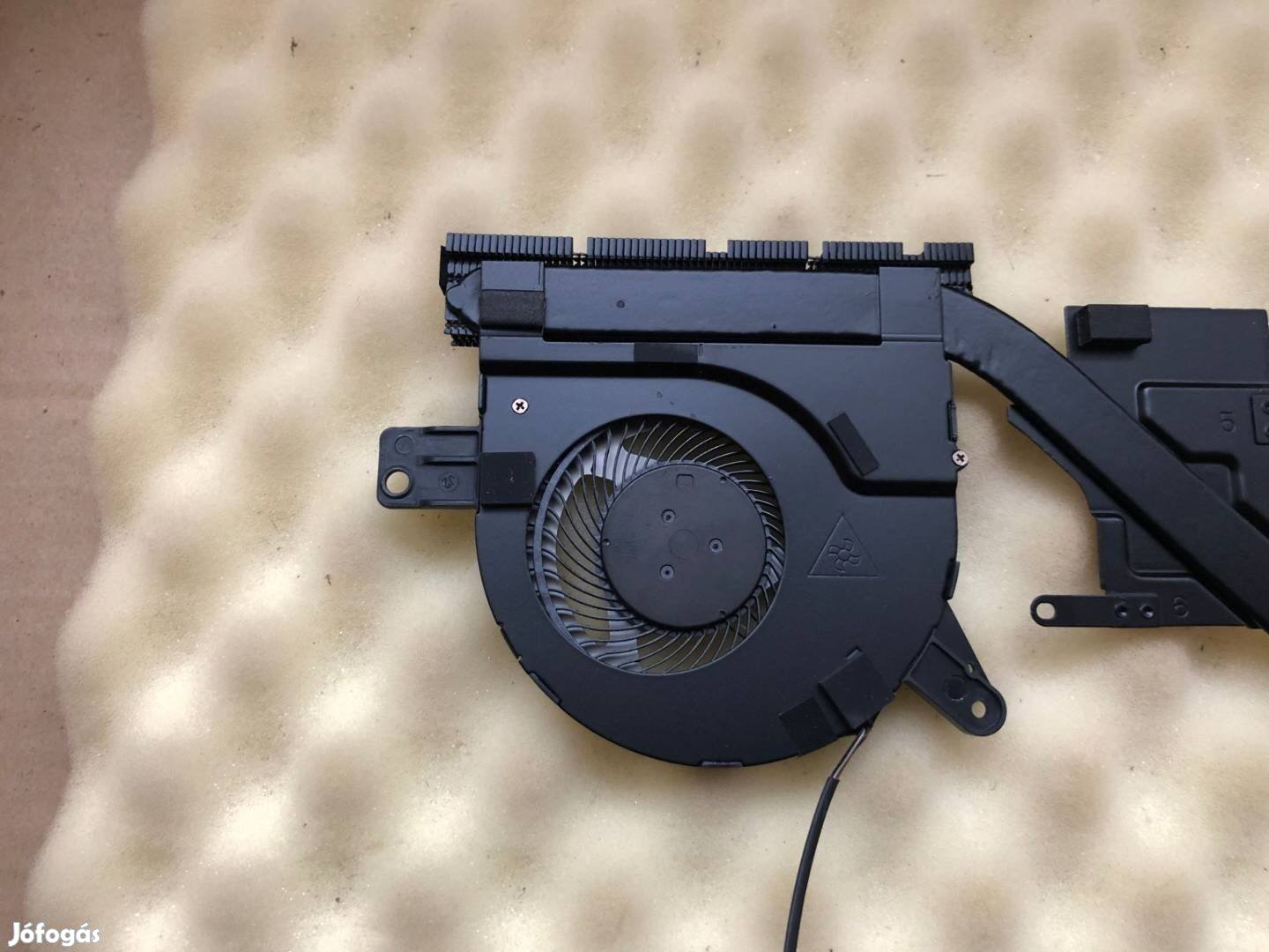 Új! Dell Latitude E5580 heatsink hűtés ventilátor 314FC AT259001Zcl