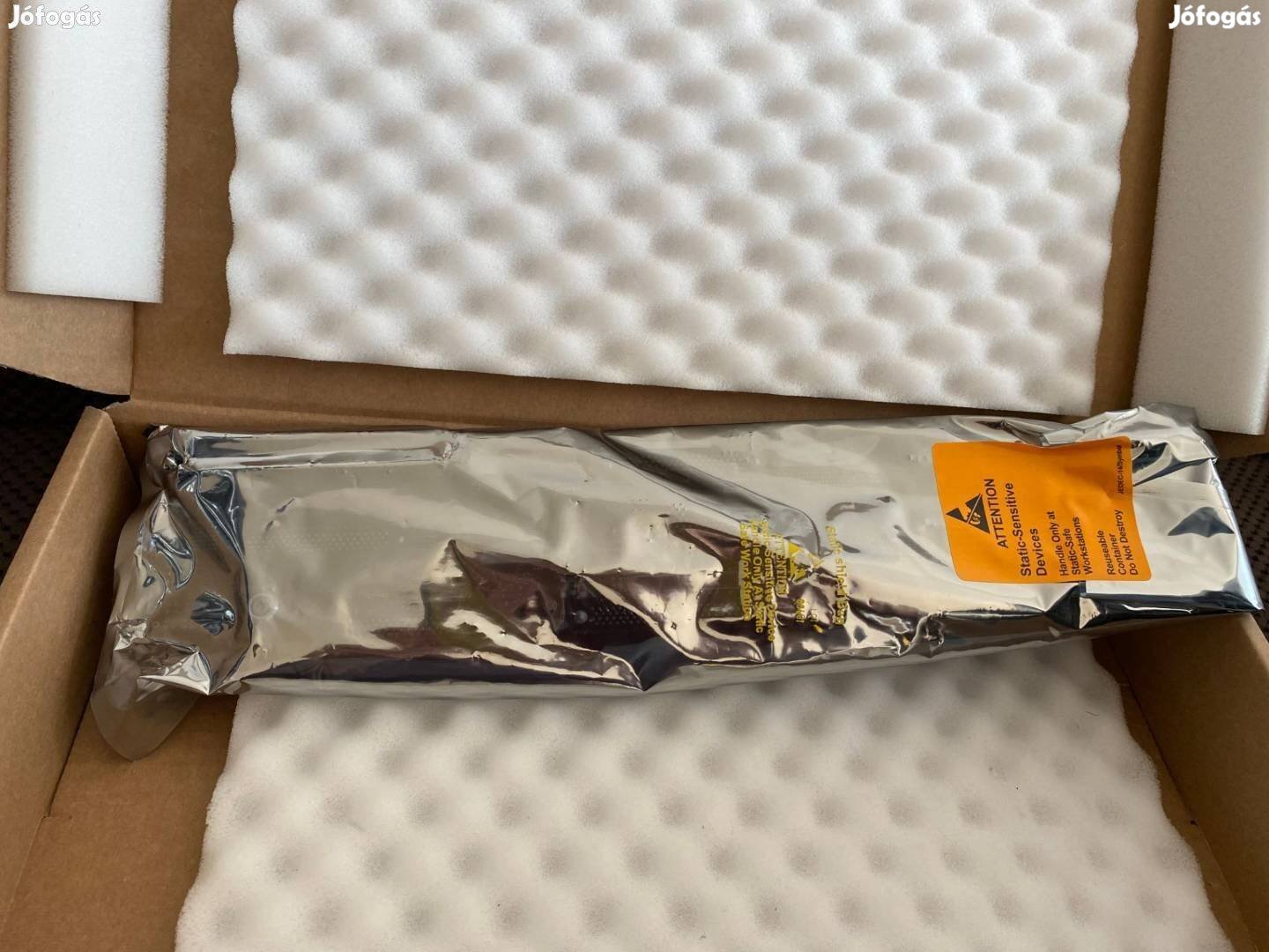 Új! Dell Poweredge 2650 Server SCSI Backplane board 0G724