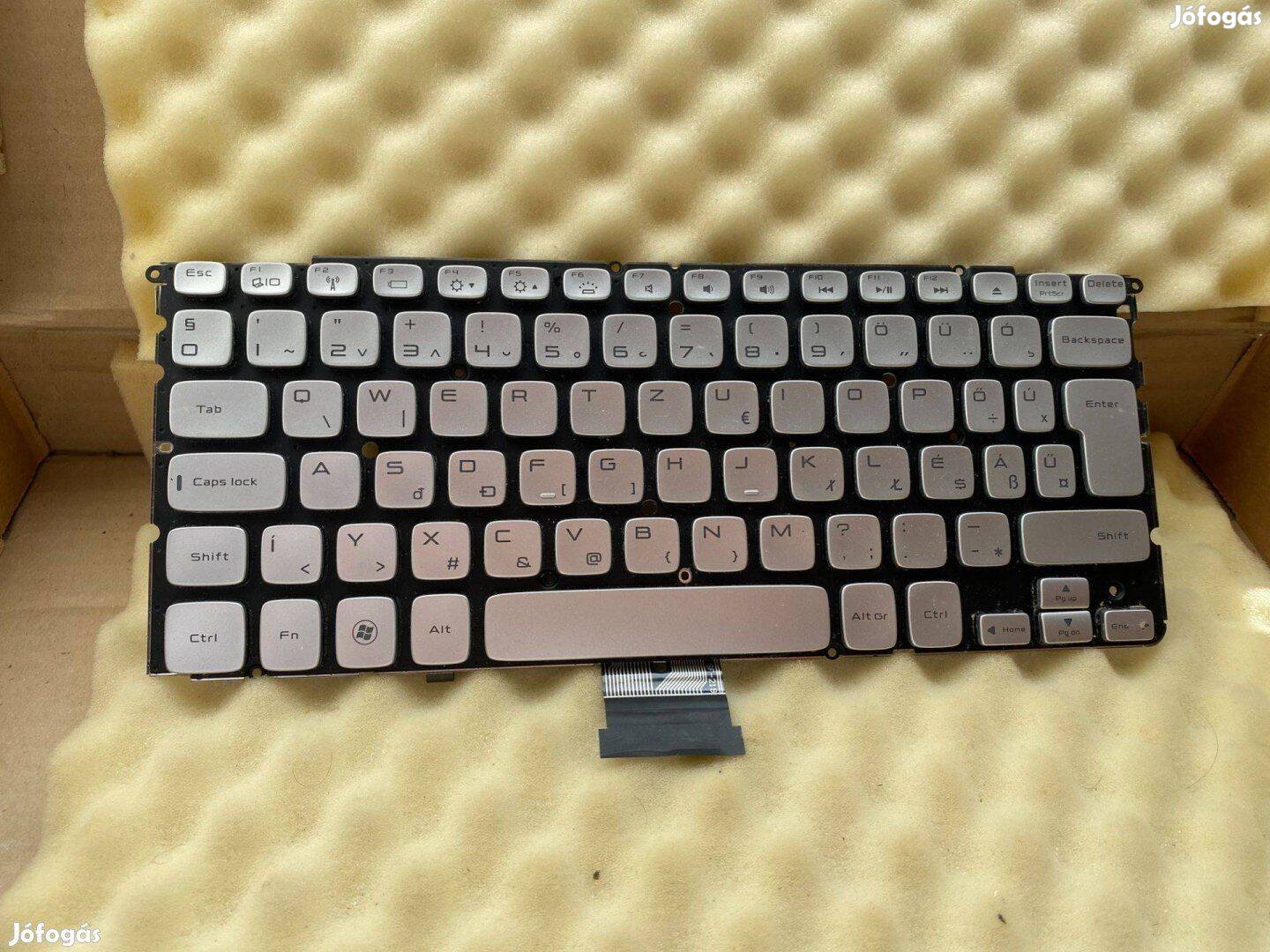 Új! Dell XPS 14Z L412Z 15Z L511Z magyar billentyűzet hibás alkatrész P