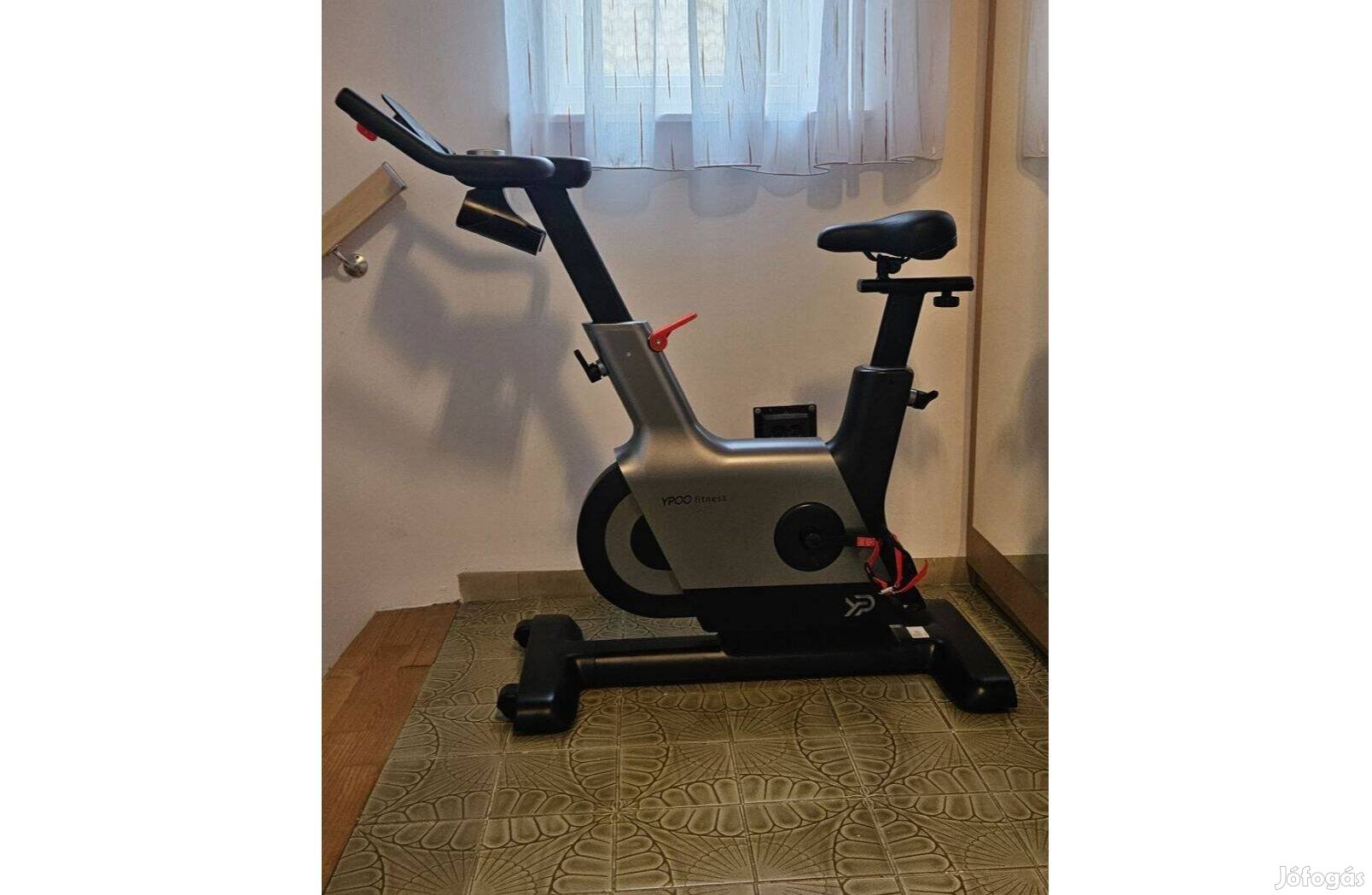 Új! Ergonomikus kialakítású okos, spinning szobakerékpár szobabicikli!