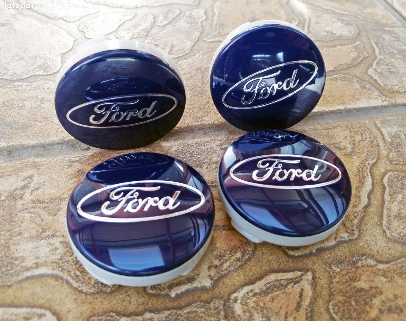 Új, Gyári Ford felni kupak, felni közép, porvédő (54mm)