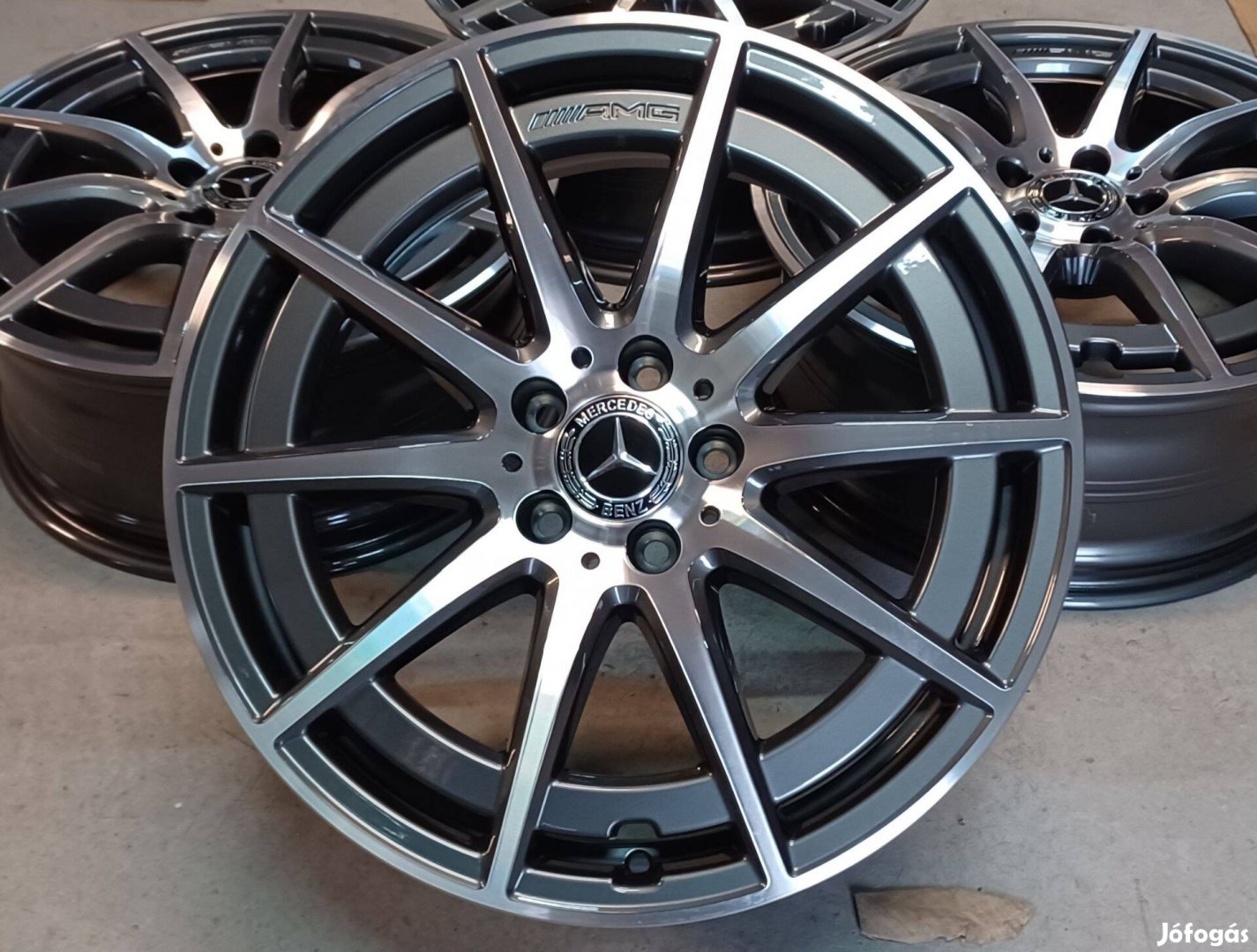Új! Gyári Mercedes W247 GLA GLB AMG 5x112 8x19 ET49 4db