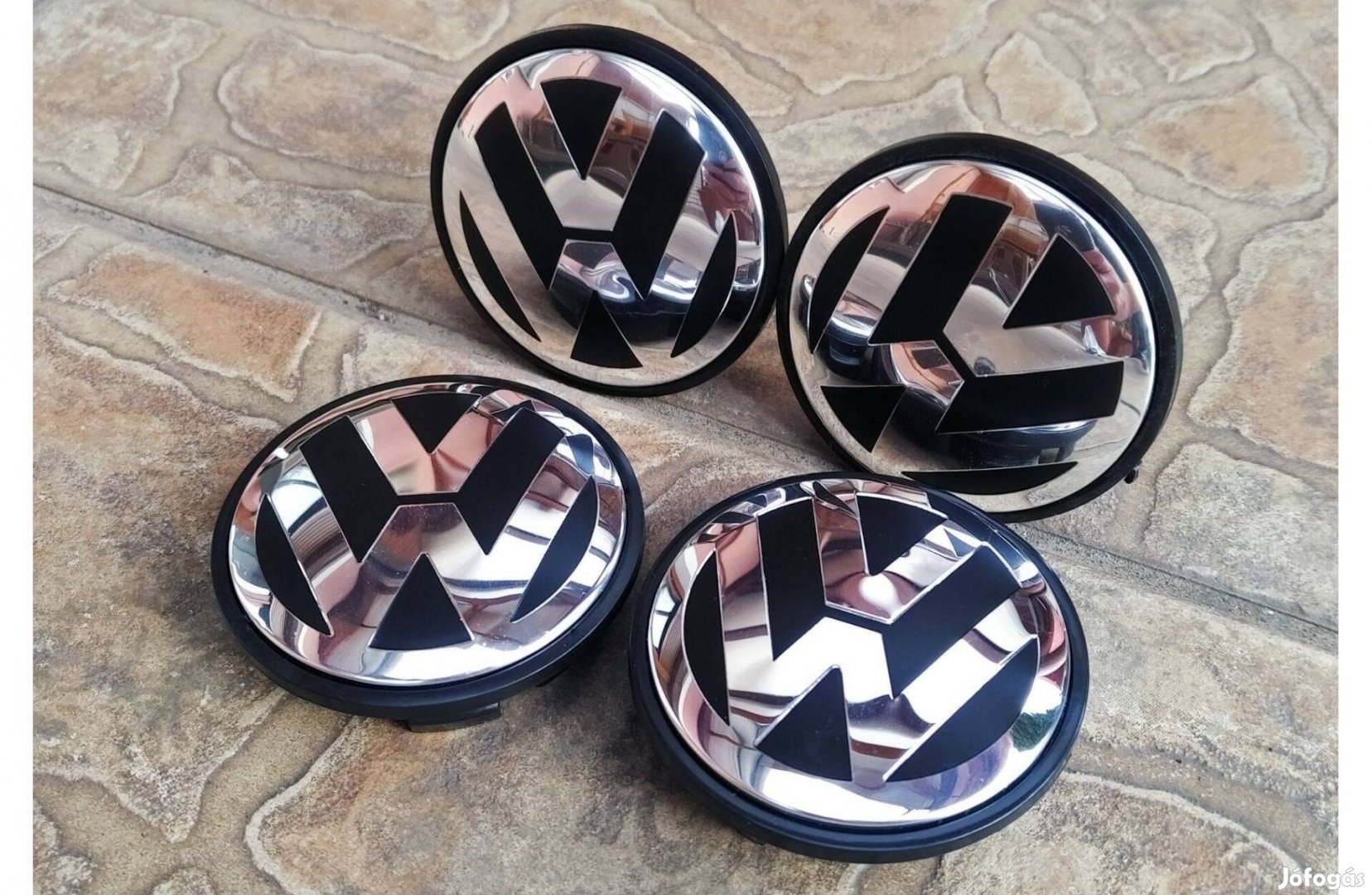 Új, Gyári VW Volkswagen felni kupak, felni közép, porvédő kupak (76mm)