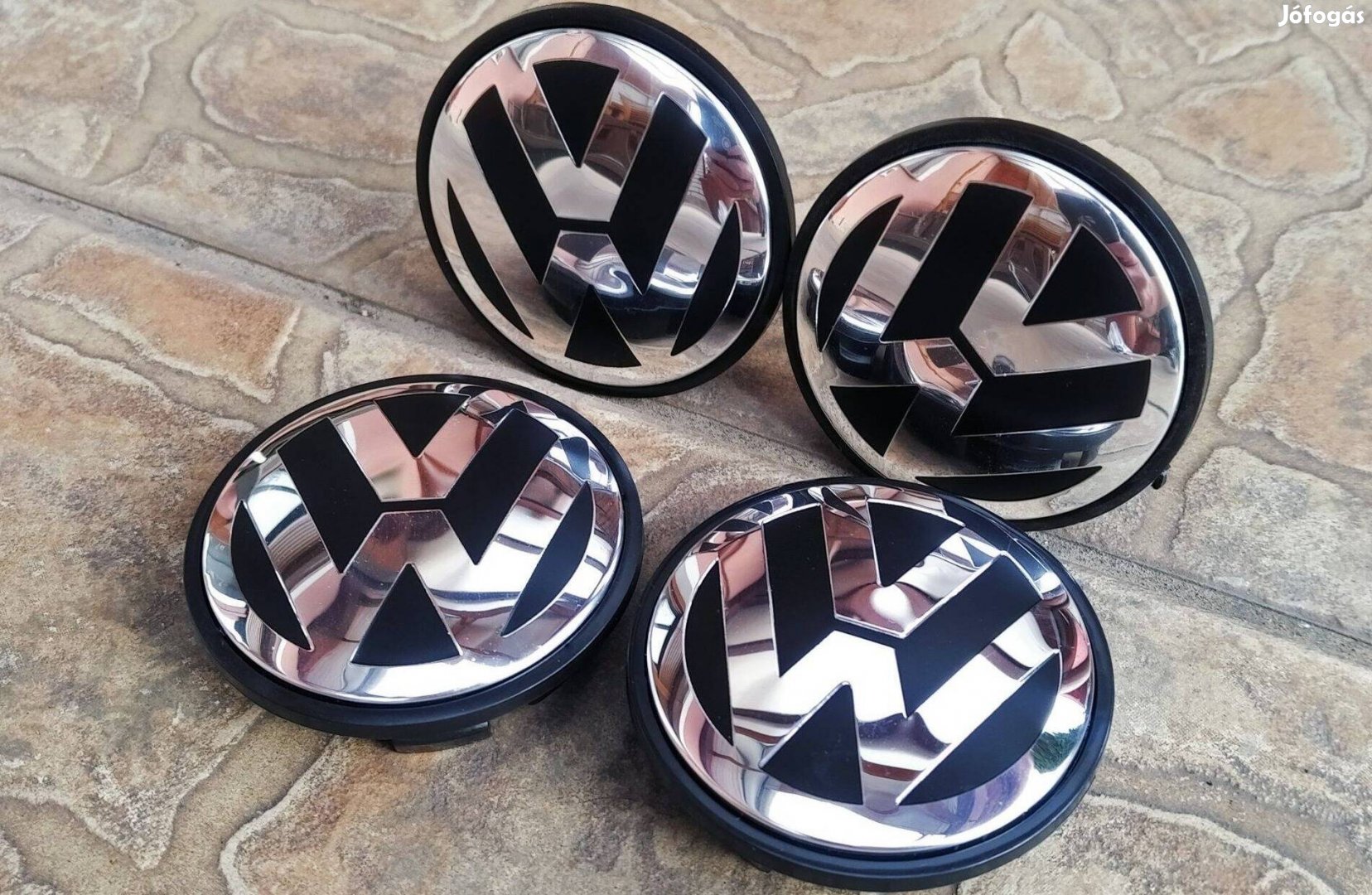 Új, Gyári Volkswagen (VW) felni kupak, felni közép, porvédő (70mm)