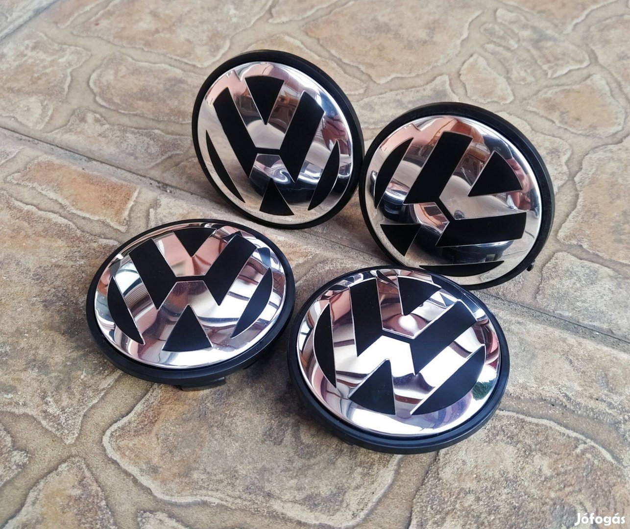 Új, Gyári Volkswagen (VW) felni kupak, felni közép, porvédő (76mm)