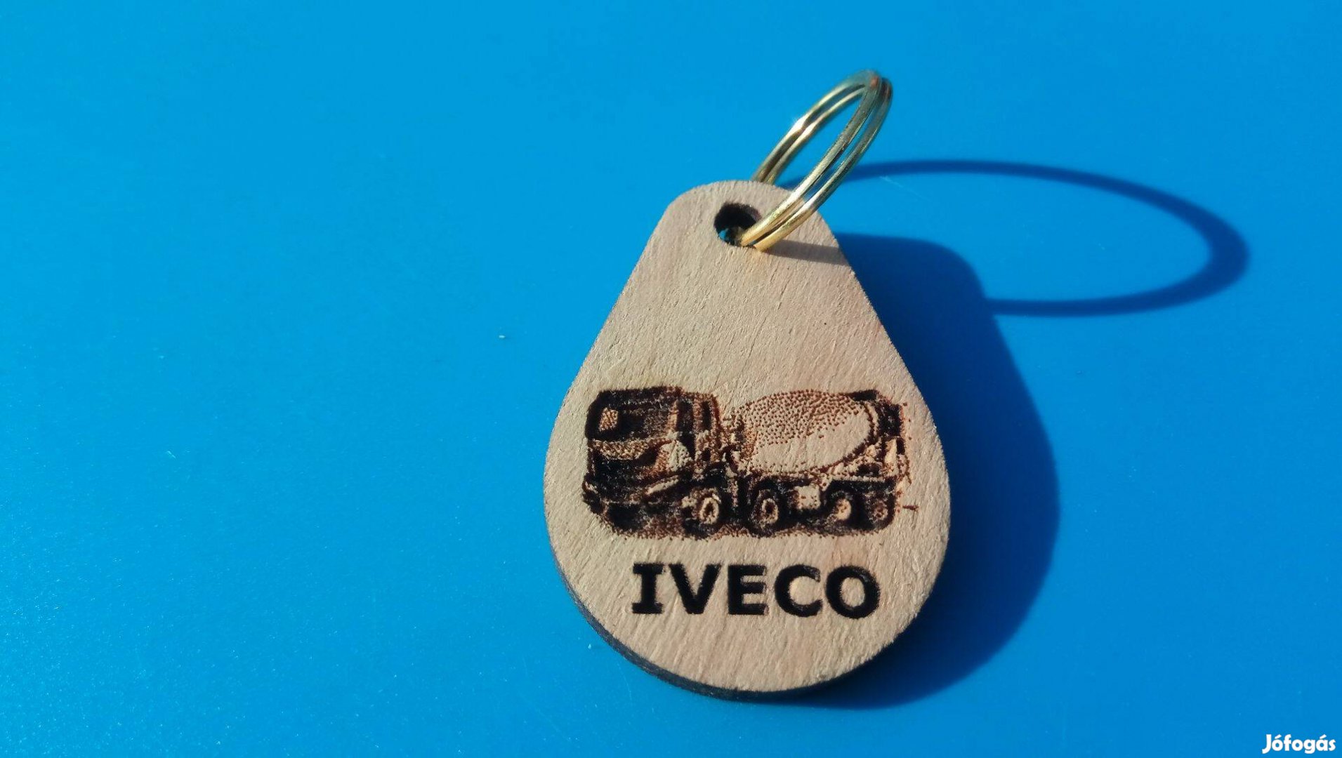 Új, IVECO mixer (kamion) mintás kulcstartó