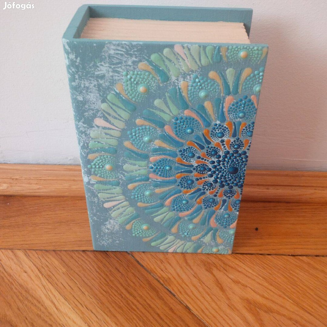 Új! Könyv alakú fa doboz, kézzel festett kék, zöld, arany mandala dísz